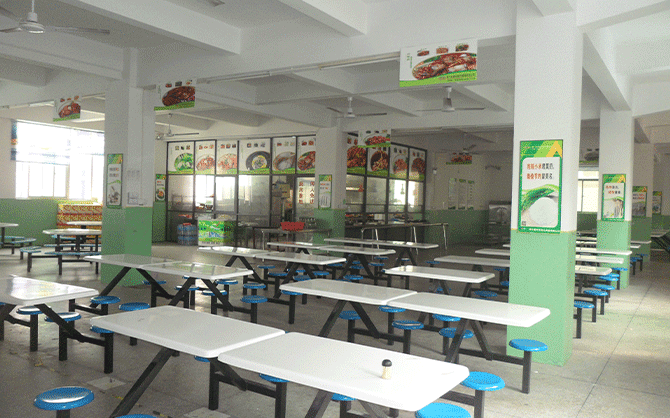晉江嘉年華公司,晉江嘉年華公司食堂圖片,晉江嘉年華公司食堂環境,味萊客餐飲公司,食堂現場圖片