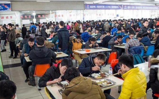 石獅工地快餐配送的創新之路