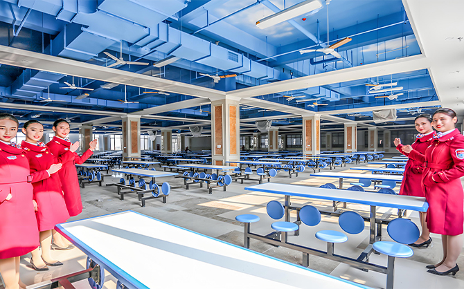 管理好學校食堂的每一個細節，讓你的學生吃得開心又健康！